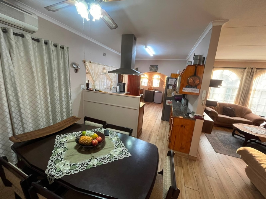 4 Bedroom Property for Sale in Safari Gardens North West